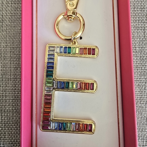 Handbag Charm Keychain True to Form Initial Letter E Gold Purse Backpack Bag - Picture 2 of 3